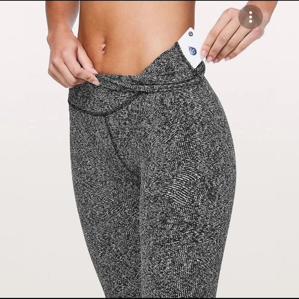 Lululemon athletic leggings  size 2
